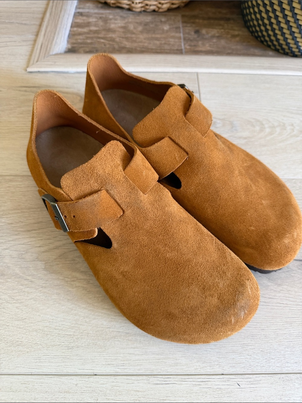 Birkenstock London  Suede Slip-On Clog in Suede